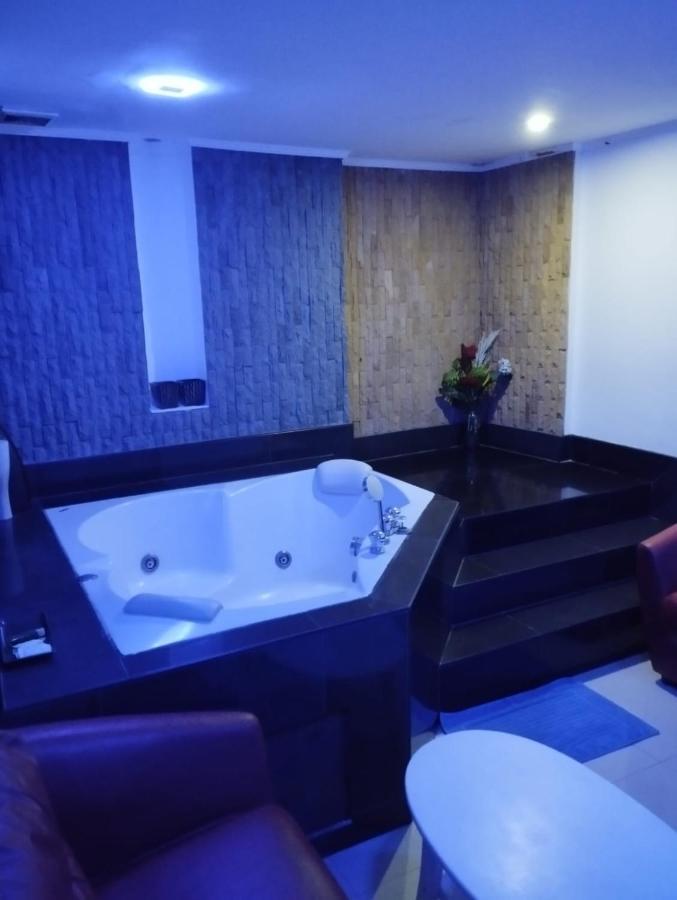 Galaxy Suites Pattaya Luaran gambar